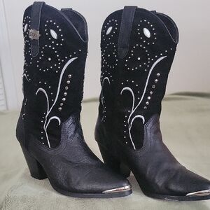 Dingo Black Heeled Boots with White Stone and Silver Details